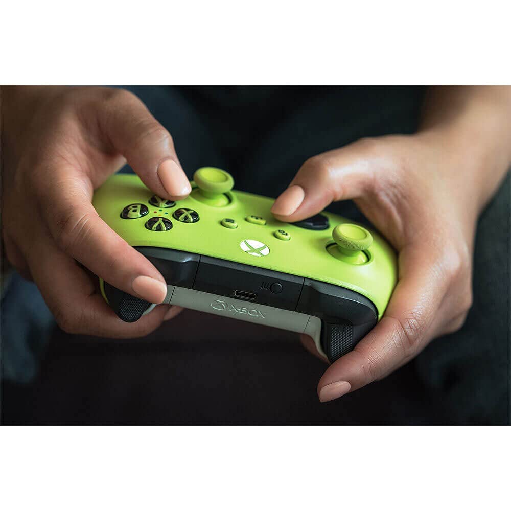 Xbox Wireless Gaming Controller | Shock Blue | Console, PC, & Android | Textured Grip | Wireless, Bluetooth, USB-C Connectivity