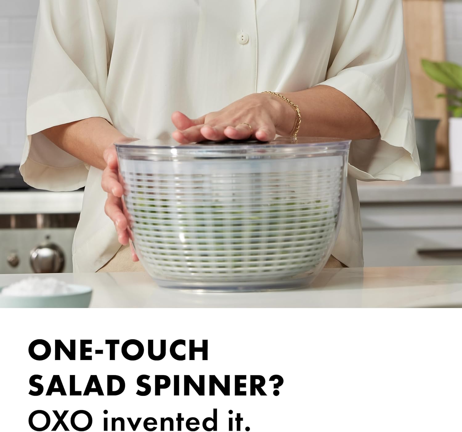 OXO Good Grips Salad Spinner | Lettuce Spinner | Fruit Washer | Fruit Washing Bowl with Strainer | Vegetable Cleaner | Salad Cleaner | Lettuce Washer | 6.22 Quart Capacity