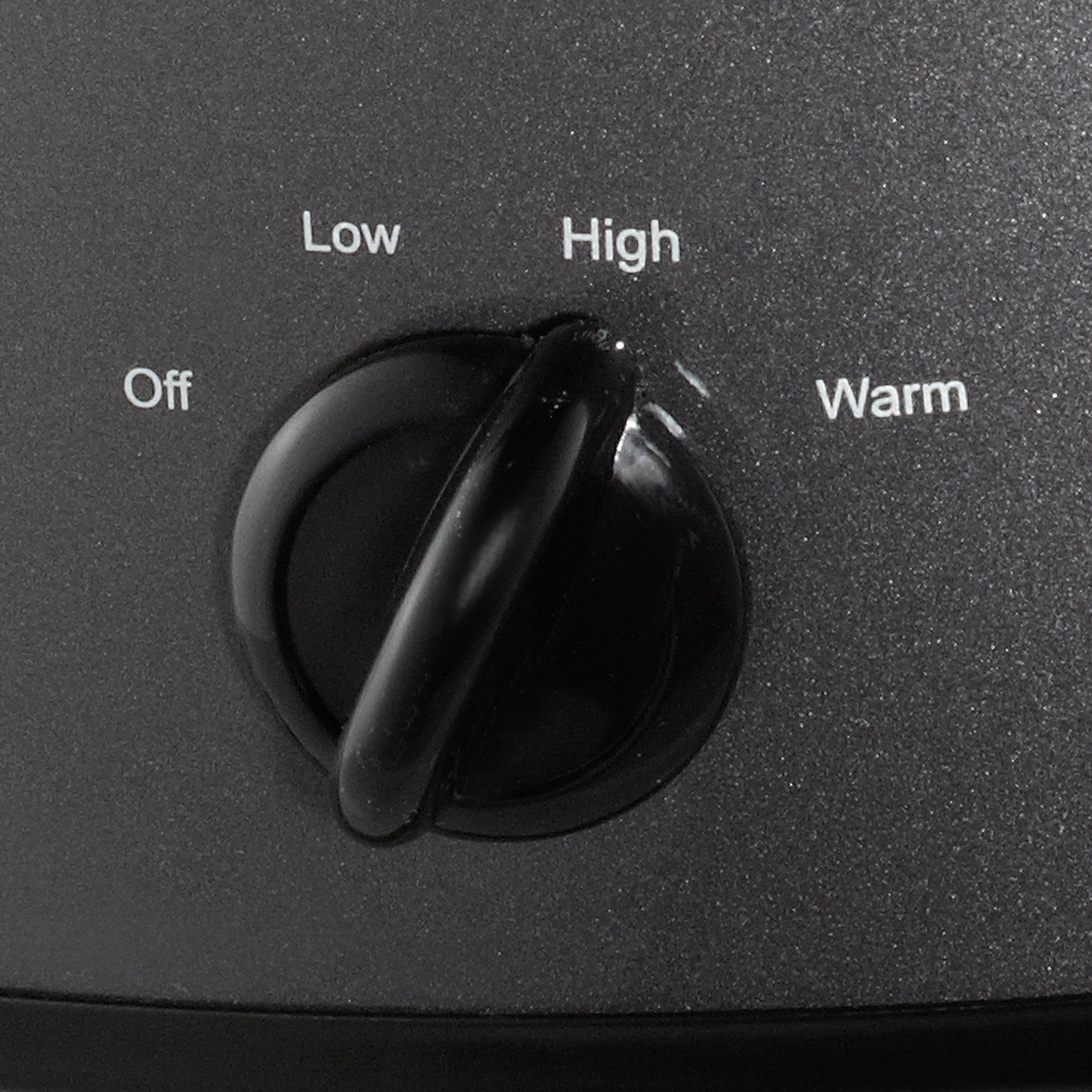 Crock-Pot 7-Quart Manual Slow Cooker, Family Size Serves 8+ People & Fits 6-lb Roast, Removable Stoneware with Warming Setting, Dishwasher Safe for Easy Cleanup, Stainless Steel